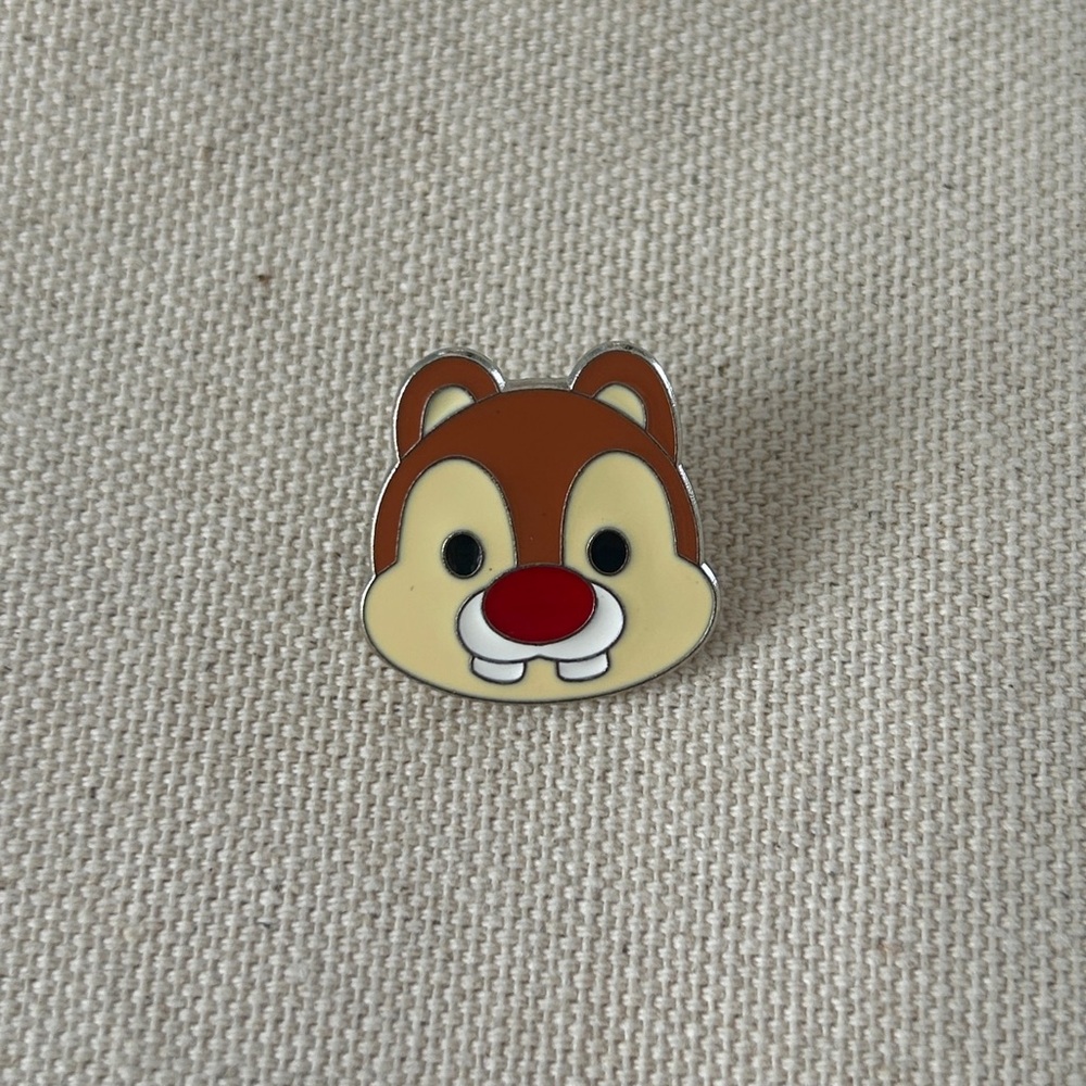 Dale Disney Cute Characters Trading Pin (2008)